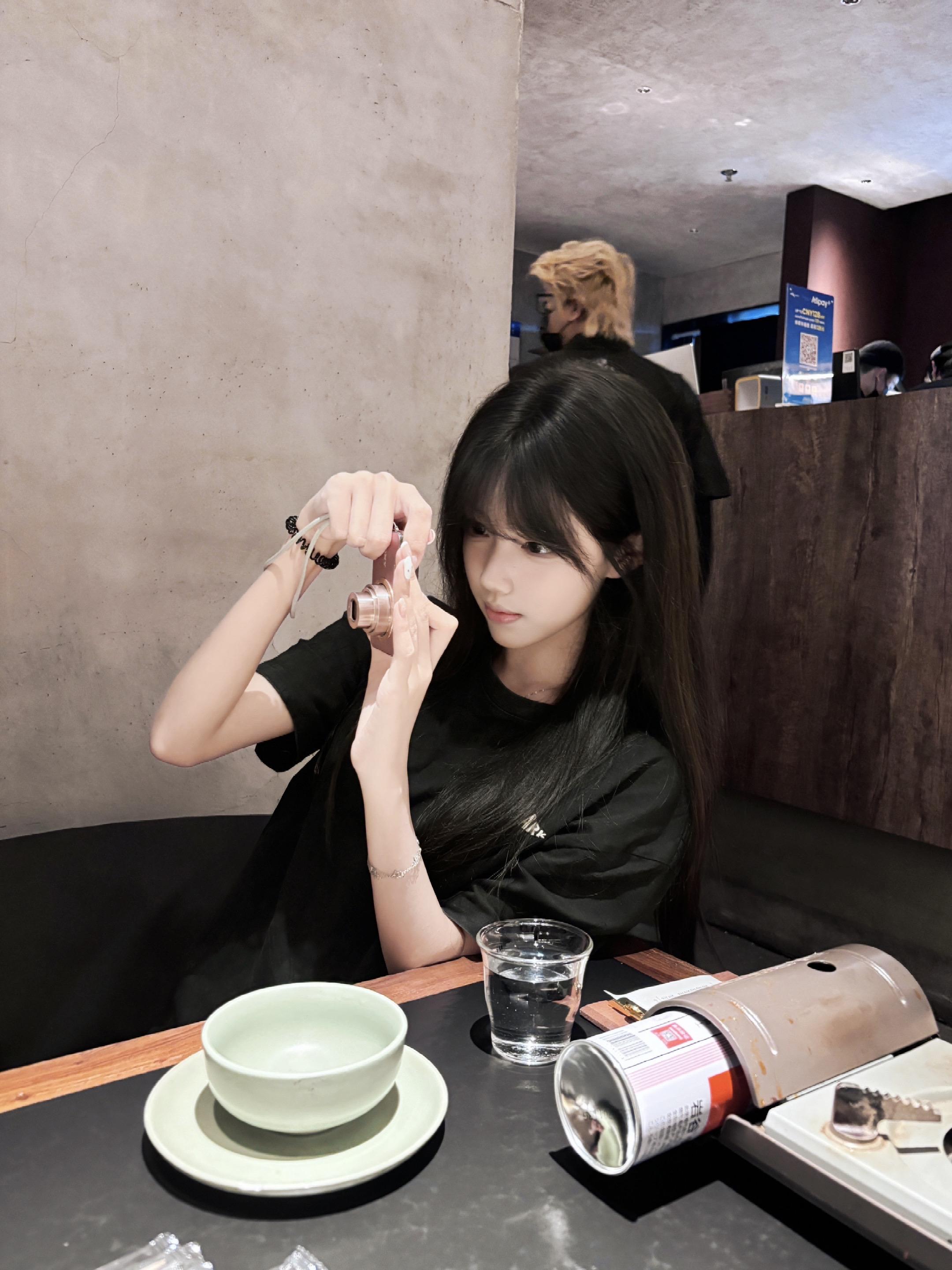 我这一生都会对我爱的人付出真心 以前会 以后也会