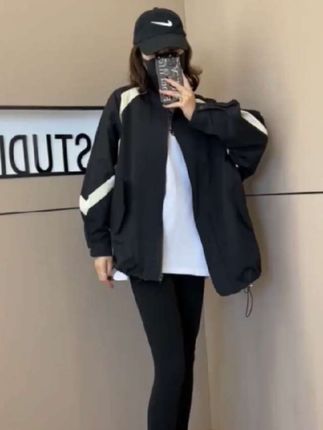 撞色街头棒球服外套,女春秋季韩版休闲百搭宽松小众夹克冲锋衣。