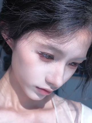 不过是红尘一梦 #侧颜 #古风 #随拍