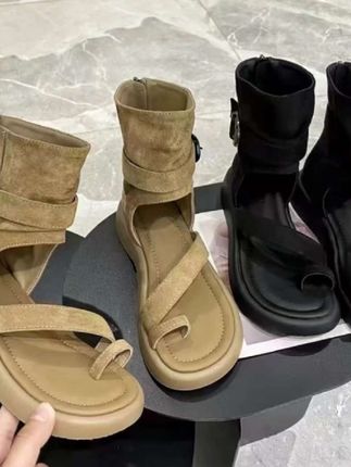 1防滑休闲中跟平底夏短靴套趾镂空加绒圆头套筒网红时尚百搭夏季#平底镂空短靴#耐磨防滑#休闲百搭