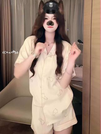 接着奏乐接着舞 #呲牙乐 #呲牙舞双人版 #彭馨雨