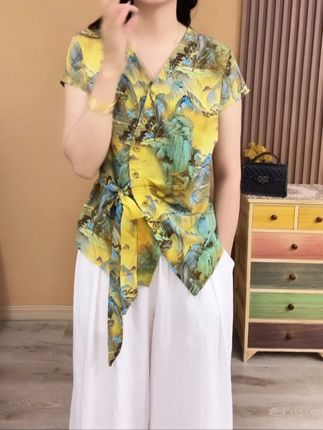 #我要上热门 #时尚妈妈装 #洋气减龄 #气质穿搭 #谁穿谁好看系列