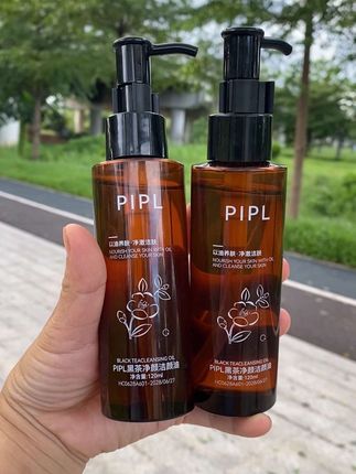 卸妆不到位,护肤全白费,个位数的黑茶卸妆油真的太好用了,爱了卸完不紧绷,卸得非常干净,真心好用自用分享!#好物分享 #自用好物推荐 #好物推荐分享 #卸妆油