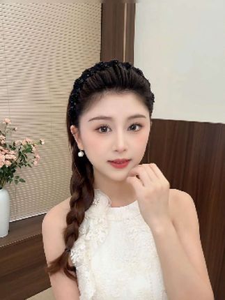 天呐,这发箍居然正反都可用,碎发多,头小头大都好看!#发箍 #发饰 #这也太好看了 #好物推荐🔥