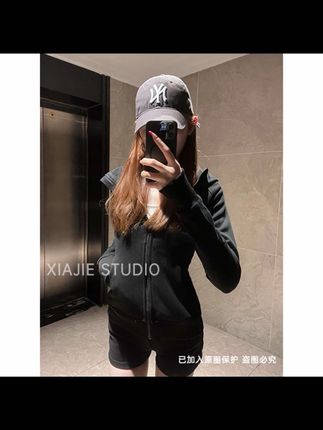 修身卫衣外套连帽女上衣2025新款春秋显瘦百搭早秋薄款出游服装女#修身卫衣 #卫衣外套 #连帽上衣 #外套推荐 #好物推荐