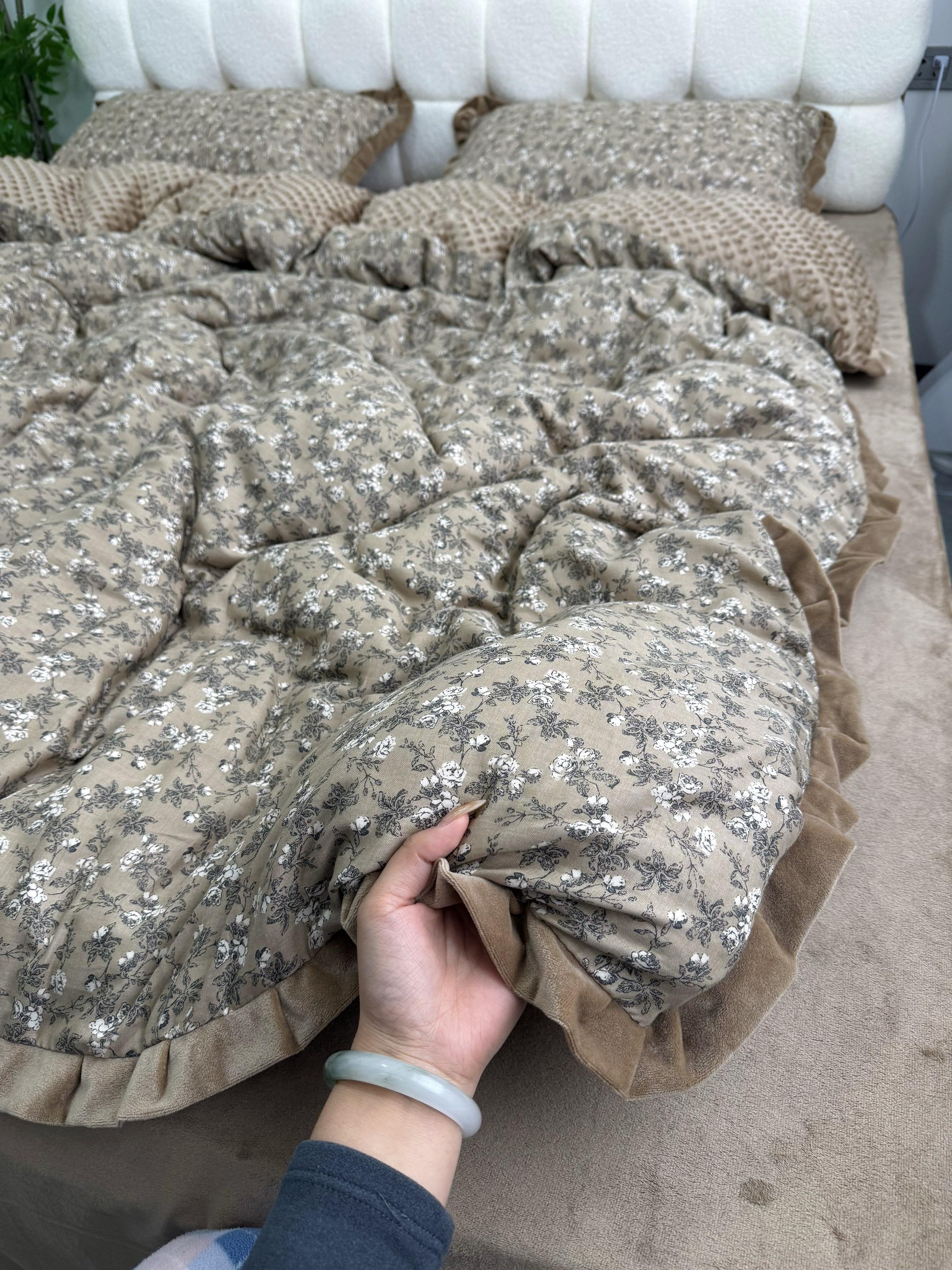 怕冷的我真的拒绝不了这么暖和的四件套!A面纯棉 B面豆豆绒,软乎乎的太舒适了!#家纺床品#床上四件套 #牛奶绒四件套 #豆豆绒四件套 #好物推荐