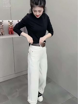 #春秋穿搭#洋气减龄#时尚百搭#牛仔裤#百搭裤子