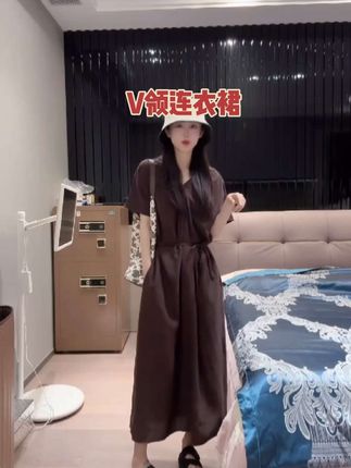 【小小101私人定制】北欧极简风连袖V领显瘦连衣裙xpz2563#摆脱路人感的小个子女生穿搭 #平价又实穿的辣妹衣服分享 #夏日fitcheck卷起来了 #轻松get夏日淡人穿搭 #普通人的穿搭心得 @小小101❤️