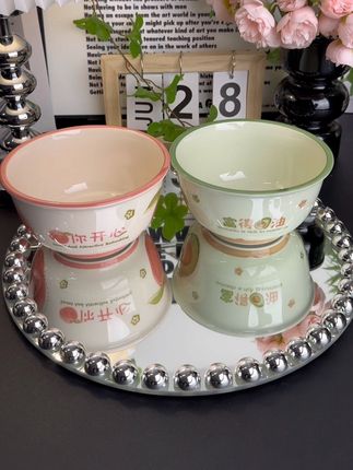 #dou上热门 这么厚实的陶瓷面碗,好精致,6英寸的容量,用它吃面嗦粉吃米饭,美观又实用#陶瓷餐具 #颜值餐具 #面碗 #泡面碗@DOU+小助手