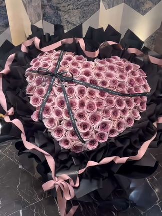 #乌梅子酱花束 #一束花的仪式感 #同城配送玫瑰花 #送女生礼物