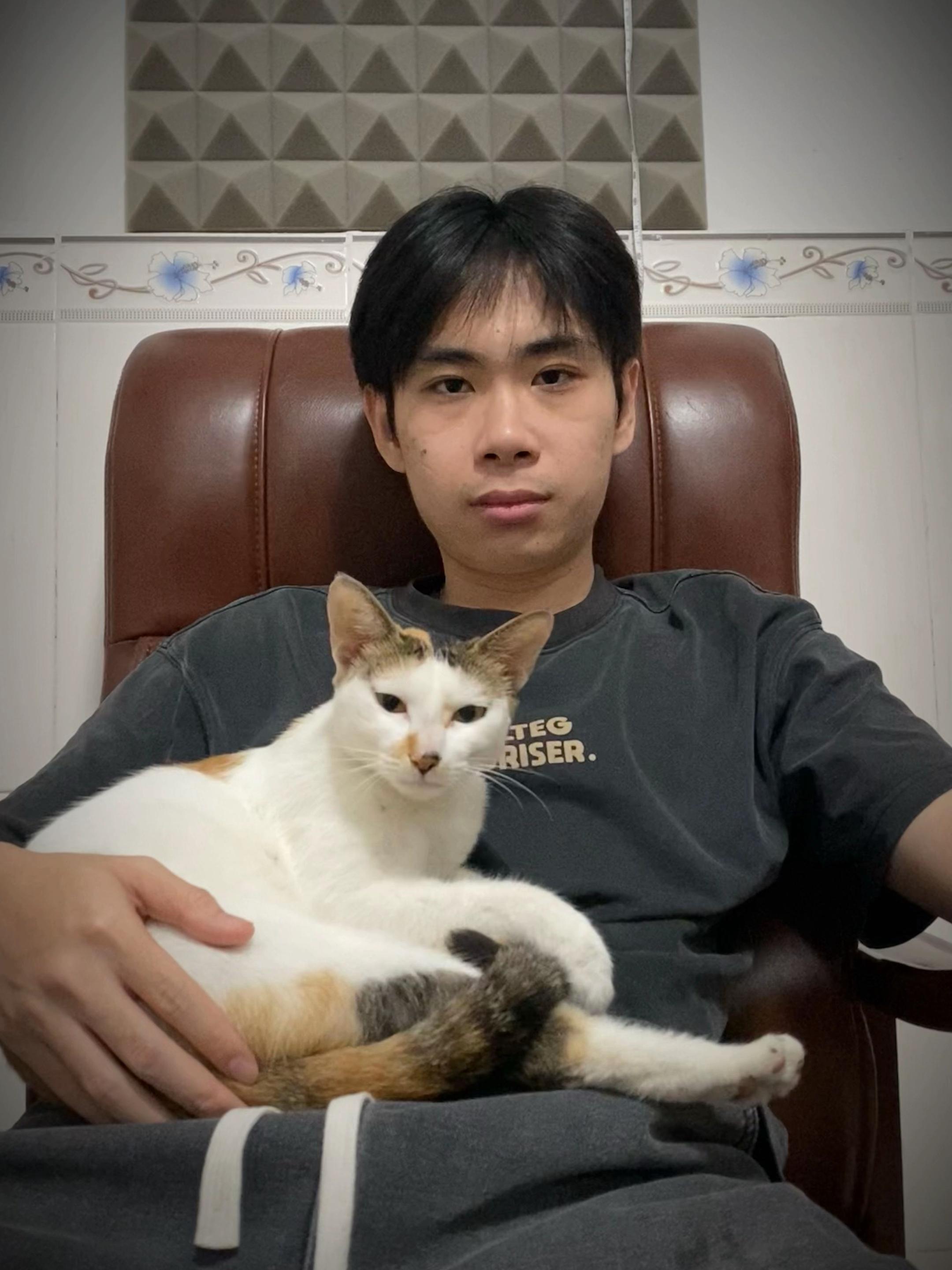 邪恶搏击男孩维酱和他的猫#维维神父