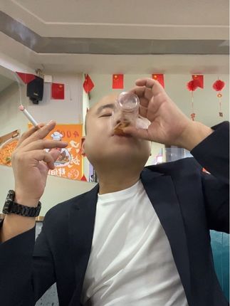#弘扬中国传统酒文化 #品酒品人生 #中年大叔的快乐生活 #哥以不在是当年的哥