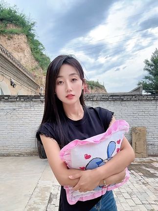 无欲无求,主打一个开心🙂#陕北民歌 #米脂婆姨 #农村生活