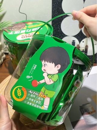 #强烈推荐 #雀巢美禄运动力量饼干 哇塞 雀巢美禄居然出了这种大桶装运动力量饼干 而且还是独立小包装 携带都很方便 自律期或健身运动后来一包 营养好吃还没负担 现关键现在在下单还送莎莎钥匙扣