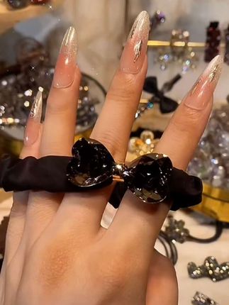 羽凡YF韩版发绳新款发圈轻奢气质百搭优雅时尚简约头绳#头饰搭配 #发饰发夹 #时尚配饰 #发卡 #发圈