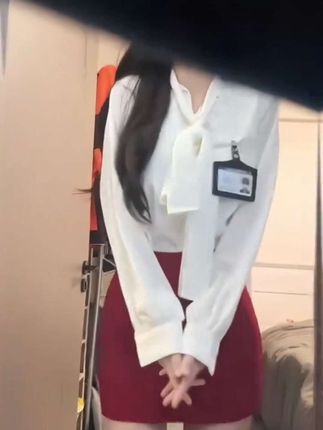 #纯欲天花板#辣妹穿搭#精致女人必备 #街拍穿搭 #美出高级感