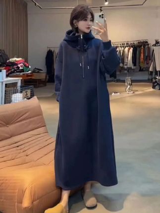 欧货慵懒裙女秋季连帽半开领连衣裙直筒过膝休闲卫衣裙#上身效果好洋气时尚