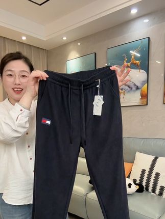 冬季灯芯绒直筒加绒裤子#加绒休闲裤 #显瘦穿搭 #好裤子推荐好穿不贵 #显高显瘦显腿长 #超便宜超划算