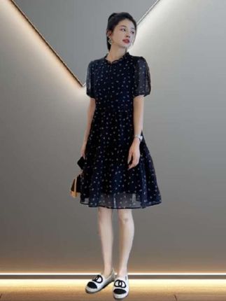 #连衣裙#碎花连衣裙#夏季薄款#收腰显瘦#谁穿谁好看@巨量千川