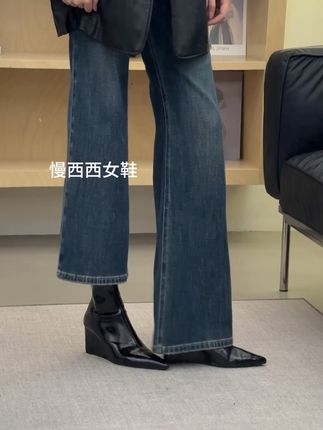 主打一个会穿 #靴子 #高跟鞋 #宝藏鞋子 #早秋穿搭 #穿搭分享