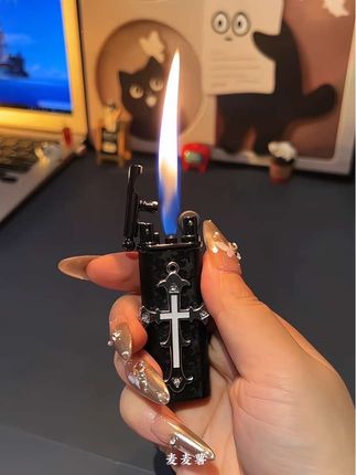 高级感轻奢克罗心金属创意打火机 #精致 #创意打火机 #高级感