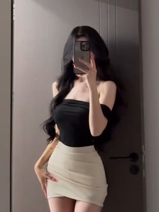 #小个子显高显瘦穿搭 #辣妹穿搭 #甜辣妹 #御姐风 #纯欲天花板 @DOU+小助手 @DOU+上热门