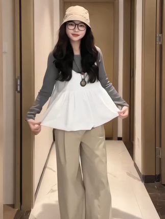 小孕妇们,秋天这样穿也太温柔了吧!花苞吊带搭配休闲阔腿裤,上身简约舒适又气质,一整个慵懒高级感满满,一整个孕期都在变美的节奏,喜欢的姐妹赶紧安排起来。#怀孕#孕期 #高级感穿搭 #孕期检查唐筛 #一个身体两个心跳