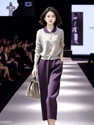 早秋2025新款轻奢小个子穿搭撞色翻领针织衫+休闲气质裤子两件套#时尚穿搭#高级感穿搭 #通勤休闲穿搭#时尚百搭又好看#早秋显贵穿搭