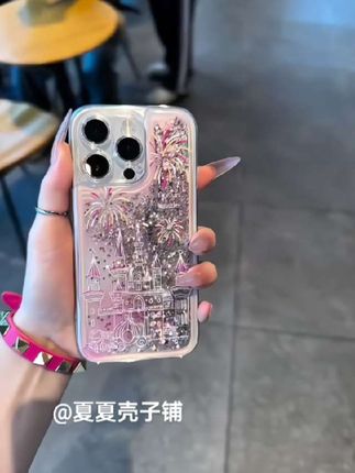 #创作灵感 这个烟花城堡流沙手机壳真的好漂亮吖!#这个手机壳真的长在我心巴上了 #仙女必备 #小众设计感 #快分享给你的好友