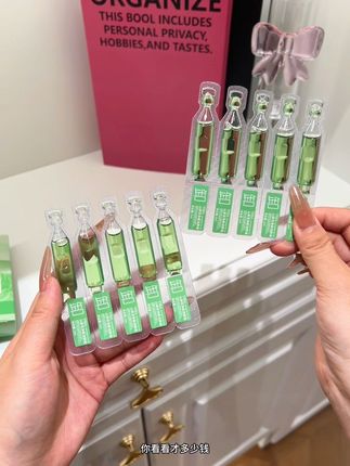 出门旅游的姐妹们 赶紧看过来,这个次抛卸妆油真的很好用又方便。#提升幸福感好物 #种草 #强烈推荐 #平价好物