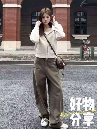 简约美式辣妹修身显身材半开扣连帽卫衣收腰内搭长袖上衣女#秋季穿搭 #显瘦穿搭 #直筒裤#休闲裤 #显瘦裤子