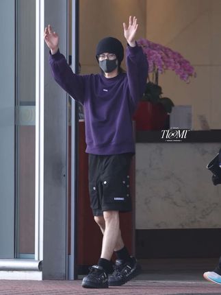 零距离的思念 #王鹤棣 #王鹤棣机场生图