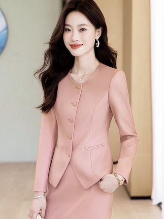 生活一半醒一半醉,一半倔强一半跪,谁不是因为钱才狼狈#自信才是最好的穿搭 #谁穿谁好看 #女装洋气时尚西服套装 #女人穿衣风格 #高贵优雅气质