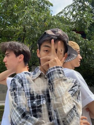 也是和新朋友们拍上了#感觉至上 #inmyfeeling #卡点 #f4 #男大学生