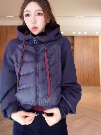 姐妹们,90鸭绒羽绒服来了,快去抢啊,就剩几十件了,抢疯了#羽绒服穿搭