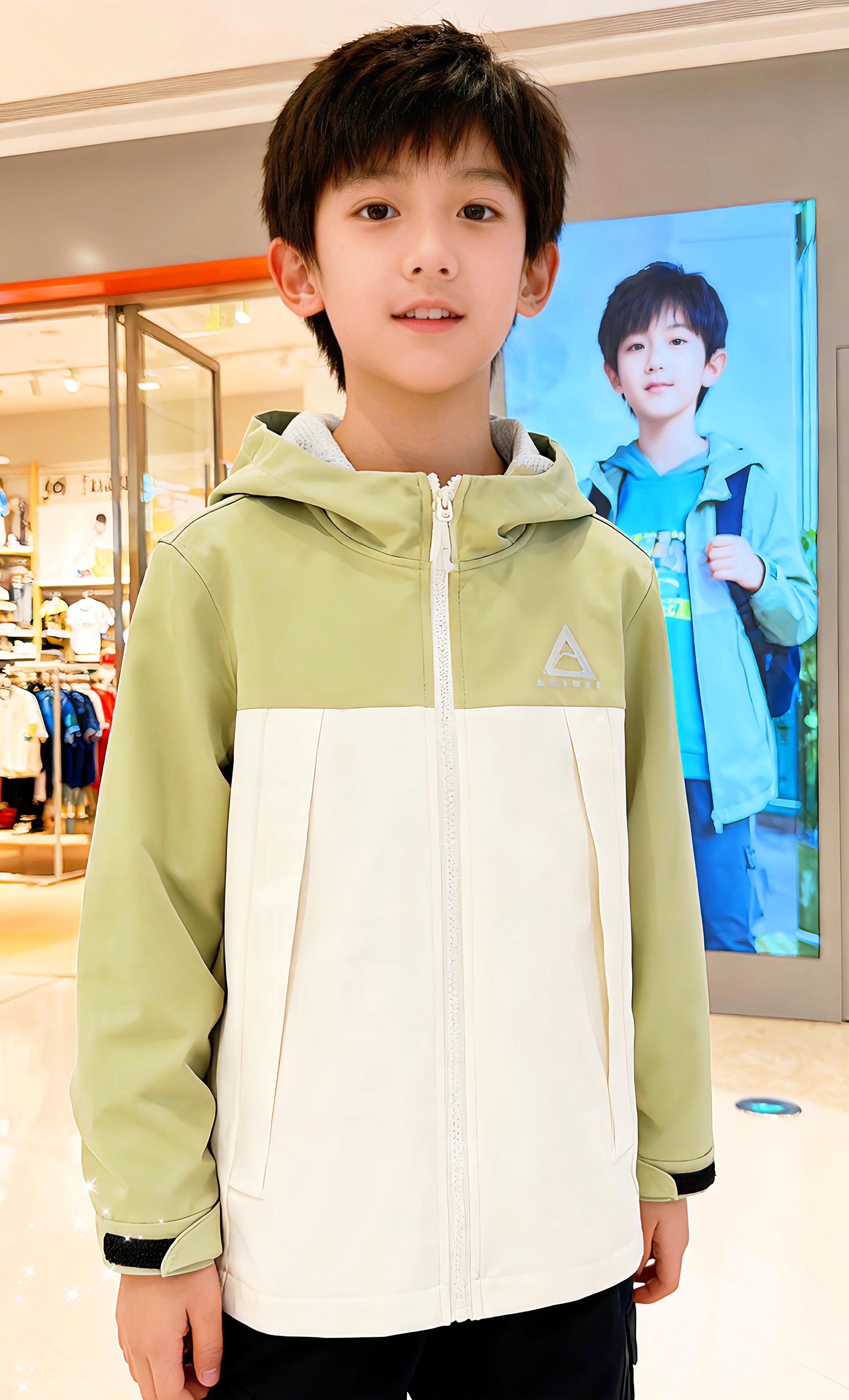 #冲锋衣 #防水防风冲锋衣 #儿童冲锋衣 #户外冲锋衣 #冲锋衣穿搭 @抖加🔥上热门🔥dou+🔥热点宝