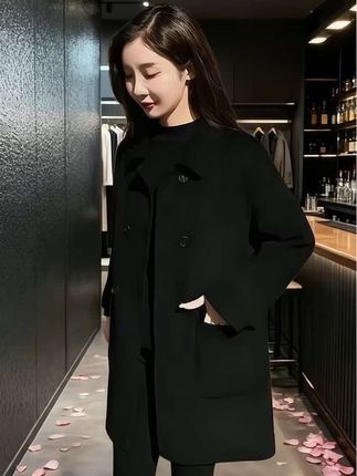 #呢子大衣 #秋冬穿搭 #大衣控 #谁穿谁好看系列 #品质女装