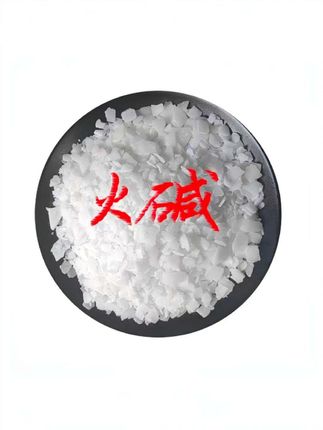 家人们看过来这个几毛钱一勺的火碱,真的是想不到它去除重油污的效果呀,这么好几十块钱的油污净啊,都没有这么好使#火碱#方便使用又快捷#油烟机清洗 #去除重油污 #实用小技巧