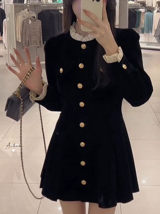#十一马上到了你准备好了吗 #温柔又显瘦的裙子太爱了 #期待假期的我 设计感收腰连衣裙