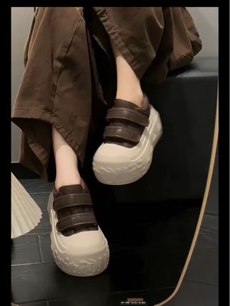#秋冬新款鞋子 #百搭厚底鞋#爆款美鞋 #矮个子显高 #好穿不累脚