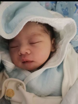 41+3盲盒已开 从此一家三口变四口 欢迎二宝的到来  愿你一生 平安顺遂#报喜了❤报喜了 #迎接新生命 #我家的小公主闪亮登场啦 #我家的小福宝