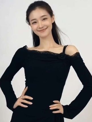 ZOEV佐薇拉丁舞蹈拉丁抽绳罩衫长袖上衣蕾丝领显瘦国标舞上衣#辣妹穿搭 #美美的拉丁舞服 #我又心动了 #舞蹈上衣