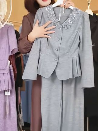 #徐璐琥珀系亮片裙贵气满满 #0580小香风时尚套装秋季新款轻奢高级感休闲减龄上衣阔腿裤两件套