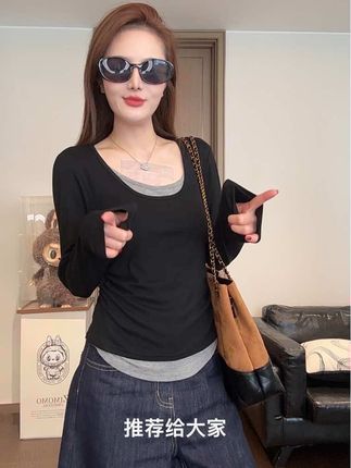 姐妹们快来看看这件超好看的假两件上衣,它的设计感很强,穿上身很显瘦,而且特别时髦,无论是外穿还是内搭都很合适哦!喜欢这种风格的女生一定不要错过了,它非常适合日常休闲的时候穿,简单又随性,轻松就能打造出慵懒的氛围感,真的是一款宝藏衣服啊!#梨形身材穿搭 #韩系穿搭 #通勤搭配 #简约穿搭 #内搭外穿都好看