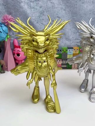 这啥呀,拼装乱七八糟的, 来看圆圆妈咪重新组装的黄金版,和白银版 龙王融合兽吧#国外山海经 #外国山海经 #ai山海经 #玩个很新的东西 #这些奇葩玩具我是越看越喜欢