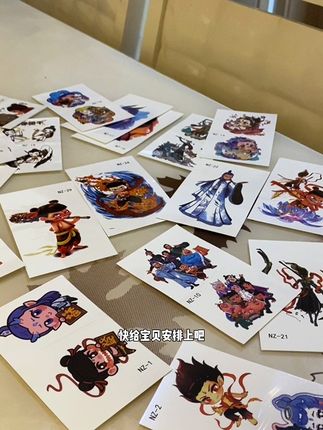 小朋友都喜欢的哪吒纹身贴来喽,贴上真的太好看了,趁价格合适,快给你家宝贝也安排上吧#儿童贴纸 #奖励贴 #手帐贴纸 #哪吒 #贴纸