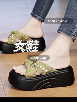 网红拖鞋女夏外:/ 穿2025新款百搭洋气搭裙子厚底增高松糕凉小码凉拖#空中综合体能 #战术策略 #特战夏令营 #定向训练 #技术兵种