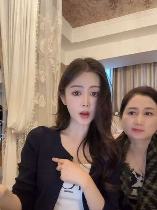 【小小101专属】AWXC65003柔软针织开衫+吊带+格纹长裤三件套女 WTT#ootd穿搭 #时尚 #每日分享 #通勤搭配 #格子控