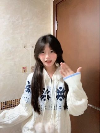 今天毛茸茸#萌妹 #手势舞#f426费尔岛毛衣