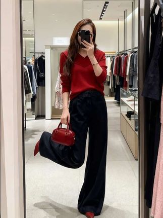 #秋冬穿搭新鲜感在线 #时尚感穿搭 #针织衫##时髦穿搭 #谁穿谁好看